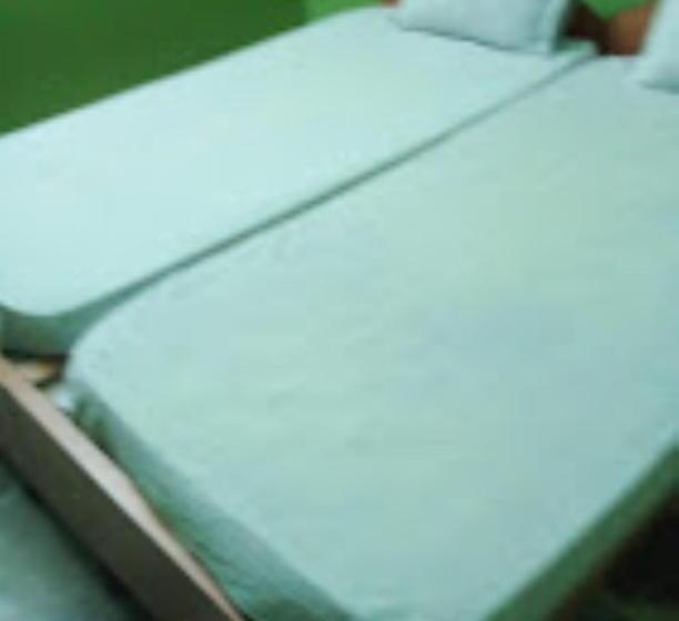 Quarto Deluxe, Meera Guest House,cuttack