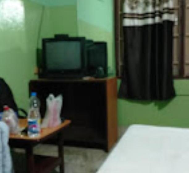 Quarto Estandar Individual, Meera Guest House,cuttack