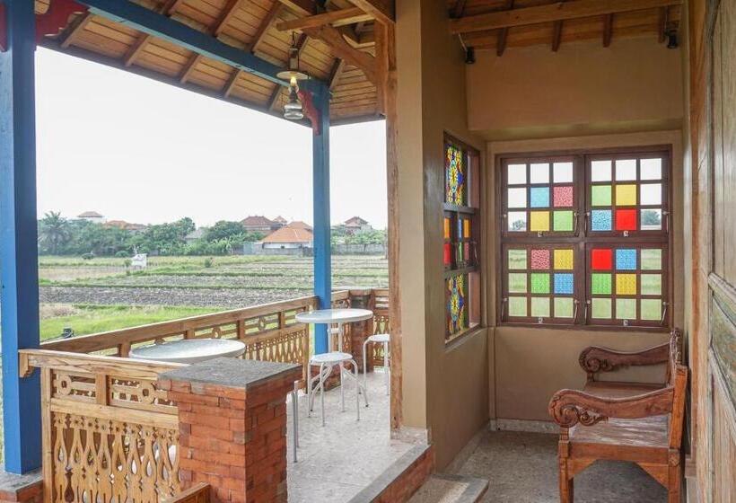 חדר סטנדרט עם מרפסת, Taman Prabhawa