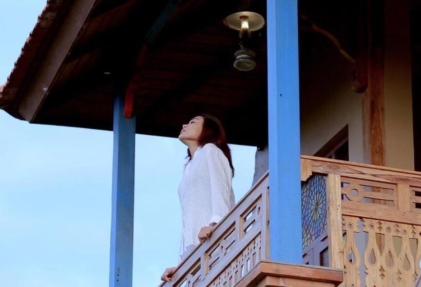 חדר סטנדרט עם מרפסת, Taman Prabhawa