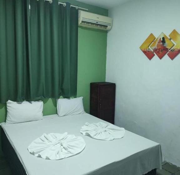 Quarto Estandar, Pousada Belo Mar