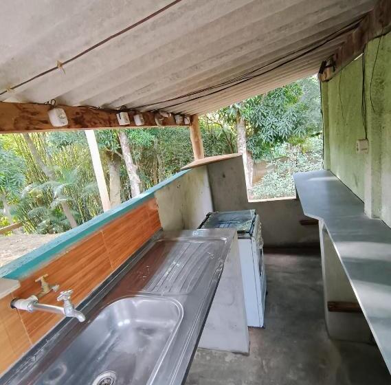 Шале 1 Спальня, Canastra Hostel E Camping   Quartos