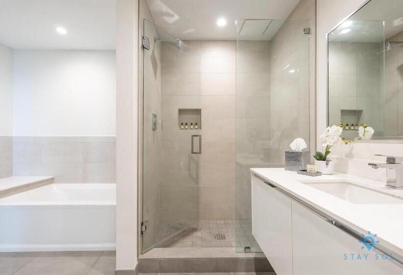 침실 1개 아파트, Costa Hollywood Design