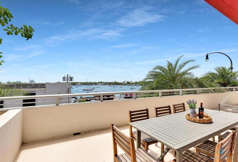 침실 1개 테라스 아파트, Costa Hollywood Design