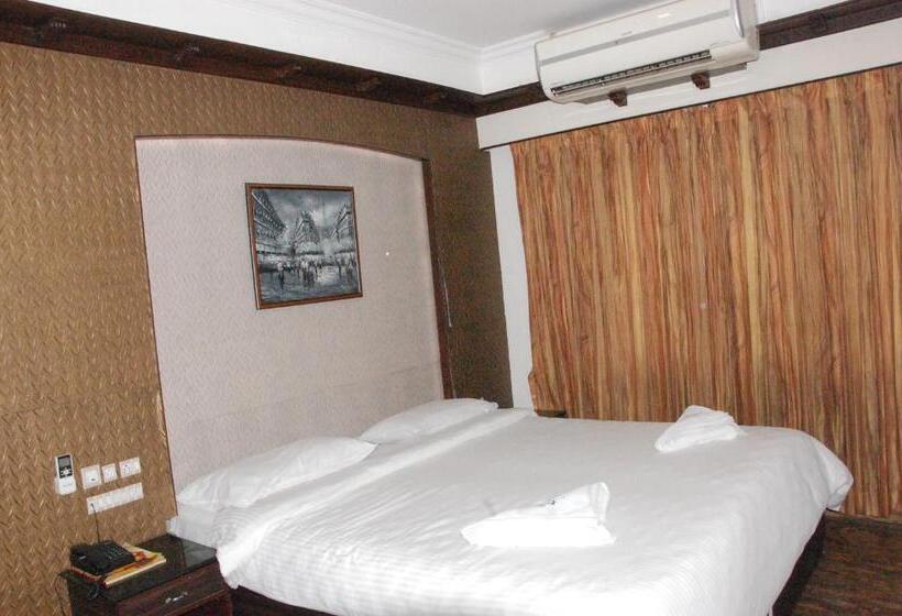 Quarto Economy, Blue Star