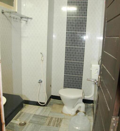 Quarto Triplo Economy, Blue Star