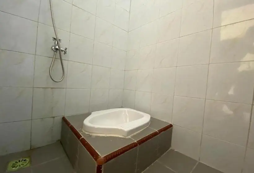 スタンダードルーム, Spot On 93452 Wulan Homestay 2 Syariah