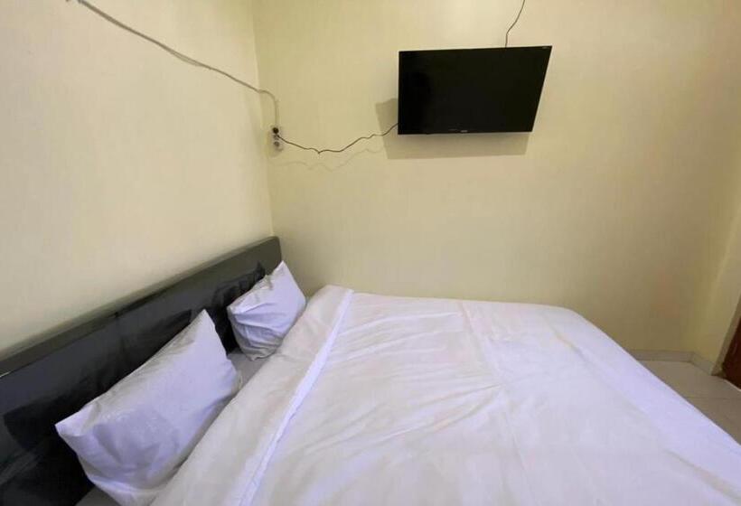 Номер Стандарт, Spot On 93452 Wulan Homestay 2 Syariah