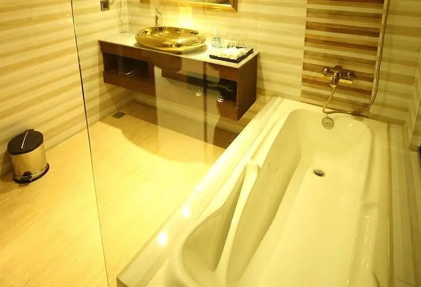 Deluxe-huone, X Rajshahi