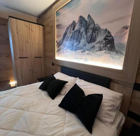 غرفة قياسية مطلة على الجبل, Anemone Bianco Suite Rooms