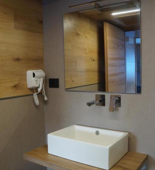 غرفة قياسية مطلة على الجبل, Anemone Bianco Suite Rooms