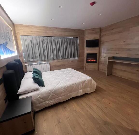 غرفة ديلوكس ثلاثية, Anemone Bianco Suite Rooms