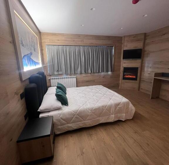 غرفة ديلوكس ثلاثية, Anemone Bianco Suite Rooms