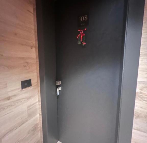 غرفة كومفورت ثلاثية, Anemone Bianco Suite Rooms