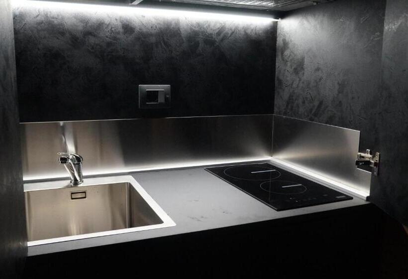 غرفة قياسية سرير كينج, Anemone Bianco Suite Rooms