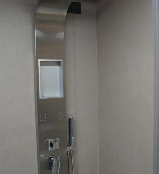 غرفة ديلوكس عائلية, Anemone Bianco Suite Rooms