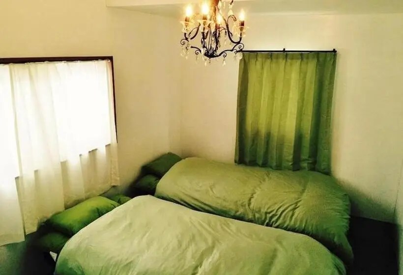 ファミリールーム, Casa Allegra