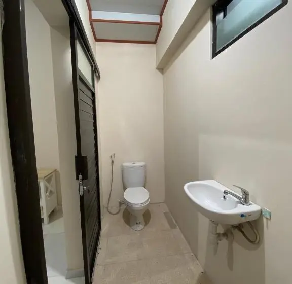 اتاق لوکس, Nawasena Guesthouse Jogja