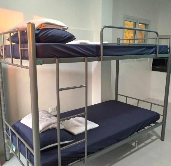 スタンダード４人部屋, The Riverfront Residences In San Carlos City, Pangasinan