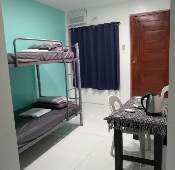 デラックスルーム, The Riverfront Residences In San Carlos City, Pangasinan