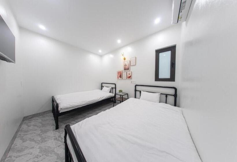 اتاق استاندارد, Strawberry House , Tour & Motorbikes Rentel