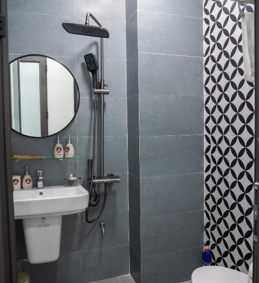 اتاق استاندارد, Strawberry House , Tour & Motorbikes Rentel