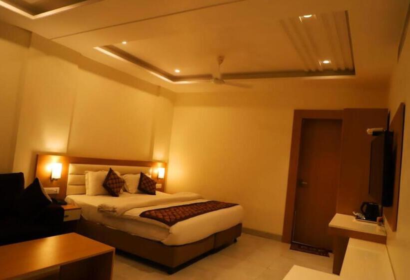 Номер Superior Кровать Кинг, Ananda Castle