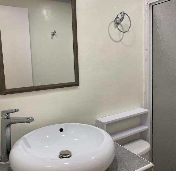 Номер Стандарт Трехместный, Holiday Sai