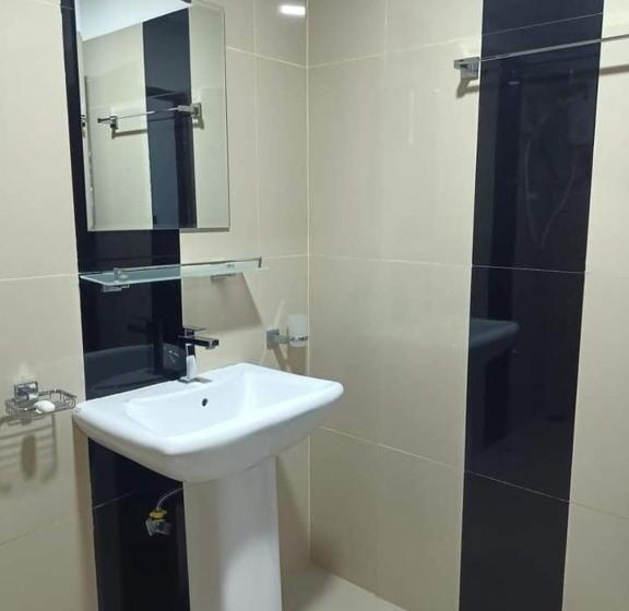 بنجلو عائلى, Kumbuk Sewana Villa