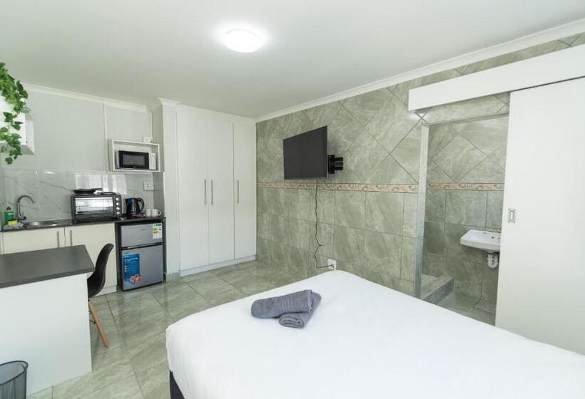 Номер Стандарт, 16 On 7th Guesthouse Summerstrand