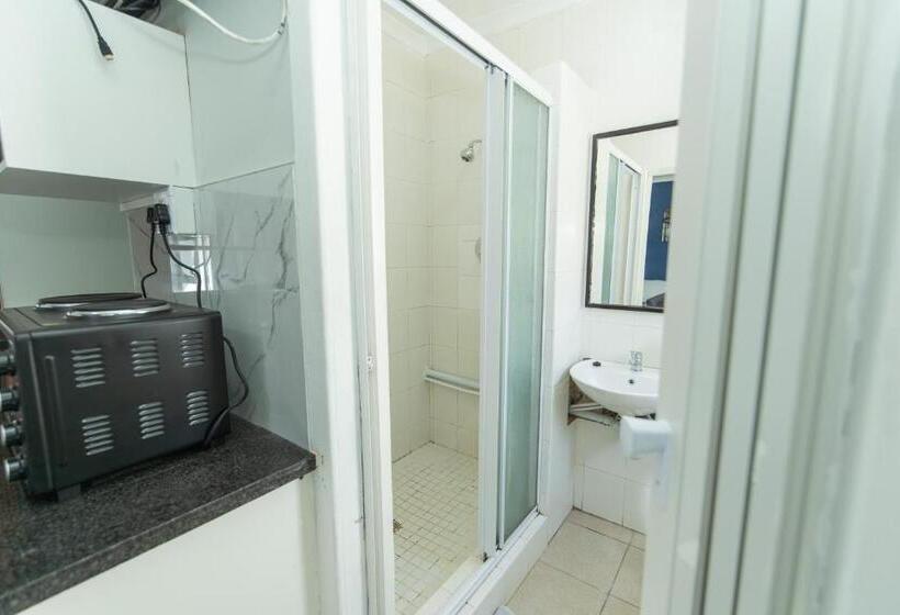 Номер Стандарт Внутренний, 16 On 7th Guesthouse Summerstrand