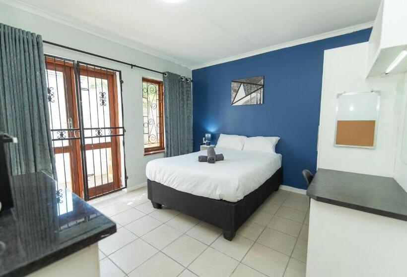 חדר סטנדרט פנימי, 16 On 7th Guesthouse Summerstrand