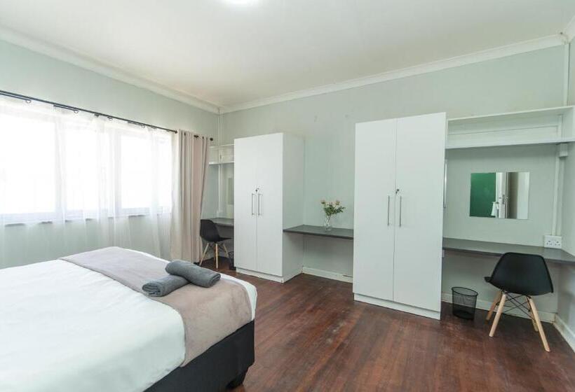 חדר משפתחתי סופריור, 16 On 7th Guesthouse Summerstrand