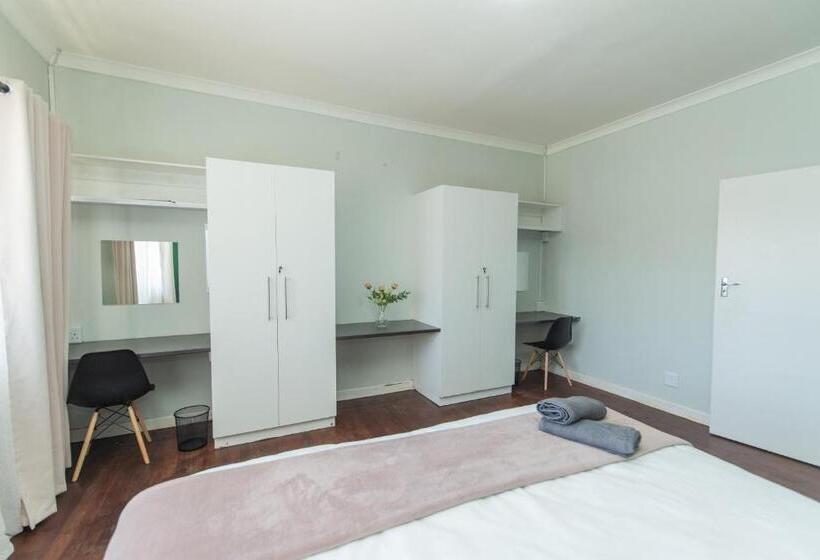 חדר משפתחתי סופריור, 16 On 7th Guesthouse Summerstrand