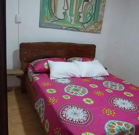 Номер Стандарт, Hostal Arbol Cafe Caicedonia
