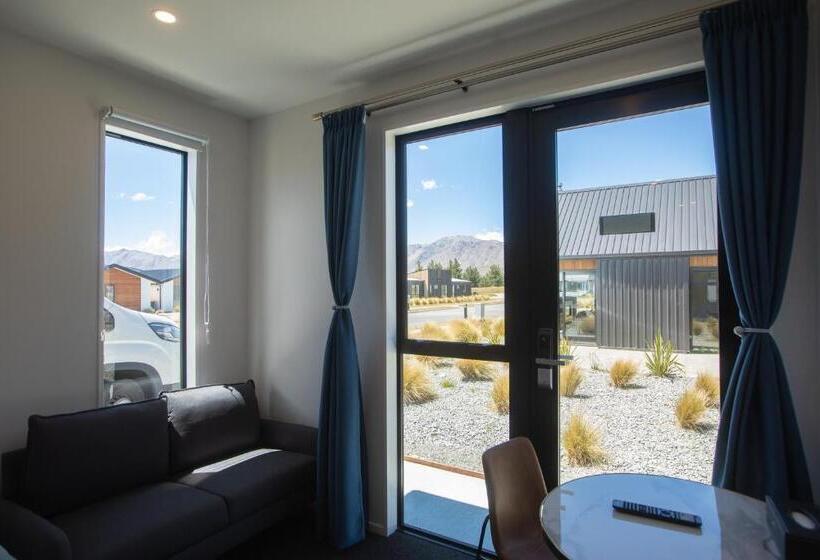 Дом 4 Спальни, Luminous Tekapo