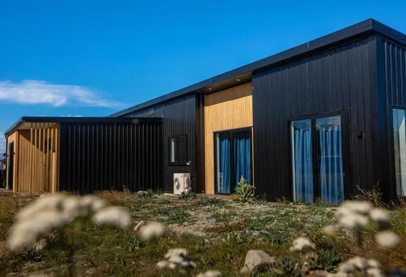 Standard-studio, Luminous Tekapo
