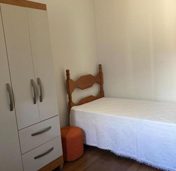 标准单人间, Quartos Em Casa No Clelia Bernardes