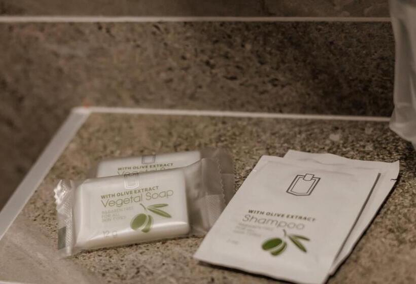 اتاق لوکس, Beli Dvor