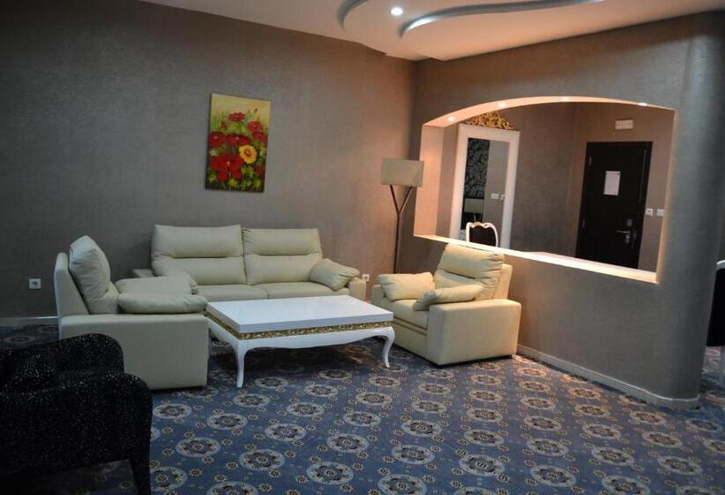 سوییت, De La Vallée