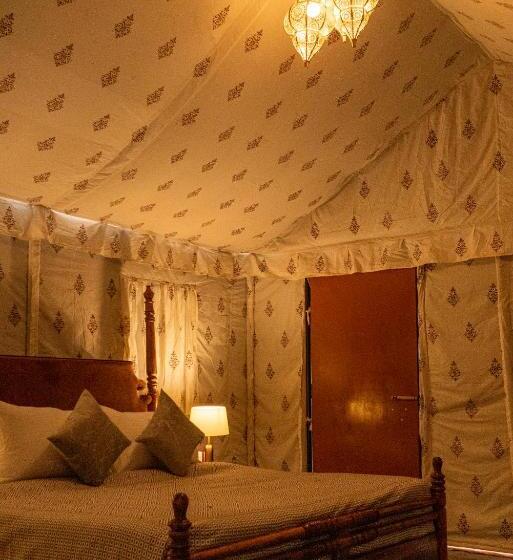 Standard Tent, Desert Trails Khuri