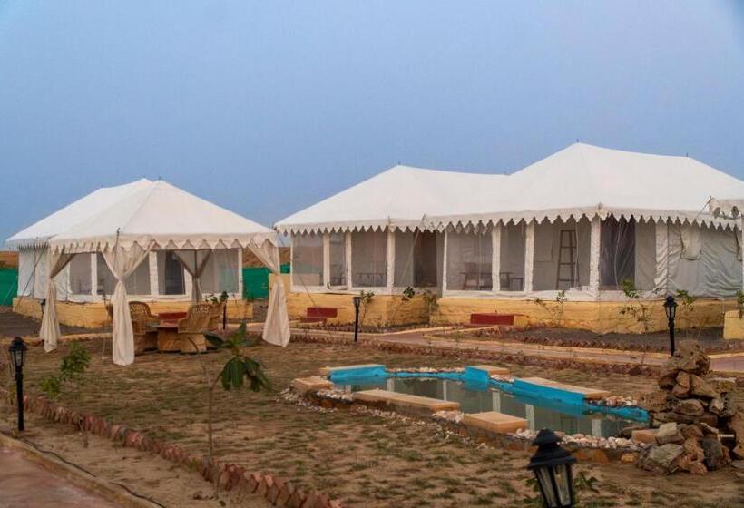 Standard Tent, Desert Trails Khuri