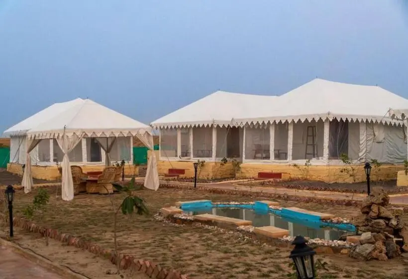 Standard Tent, Desert Trails Khuri