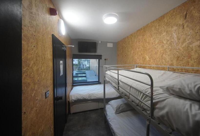 Aile Odası, Mansel House   Family Rooms   By Tifa Stays