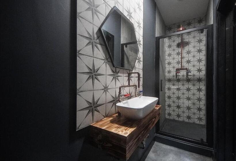 اتاق خانوادگی, Mansel House   Family Rooms   By Tifa Stays
