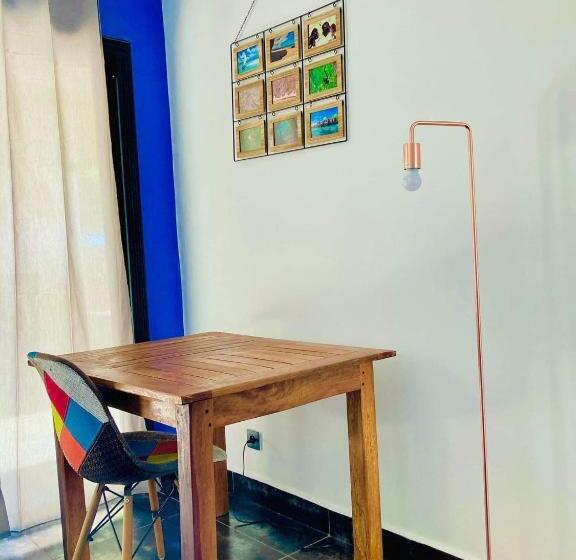 سوییت با چشمانداز دریا, Ramena Beach