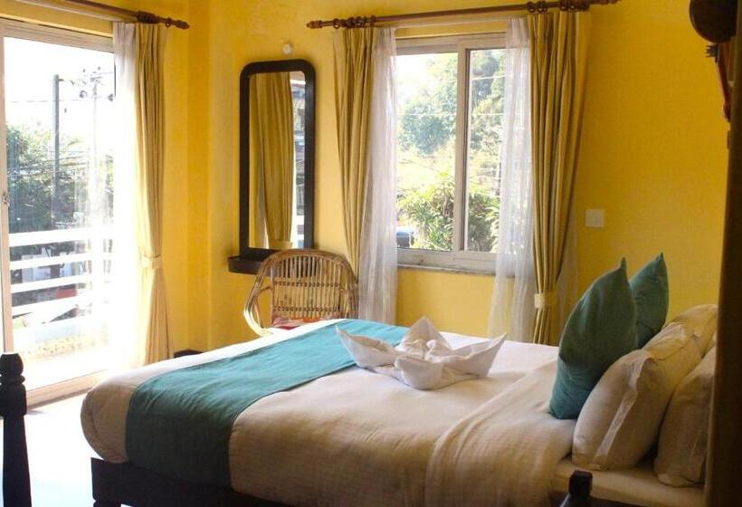 Suite Deluxe, Secret View