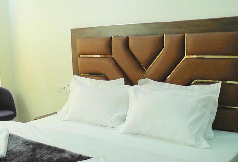 Номер Deluxe, Valley Royal In