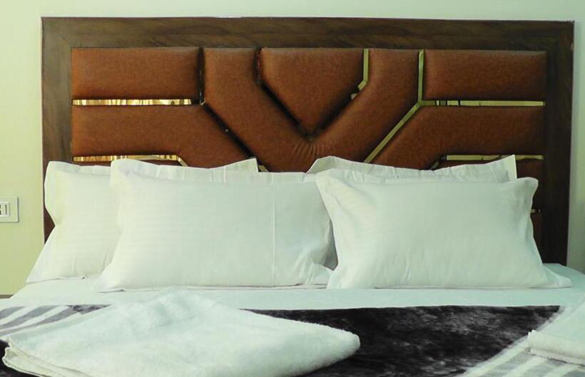 Номер Deluxe, Valley Royal In