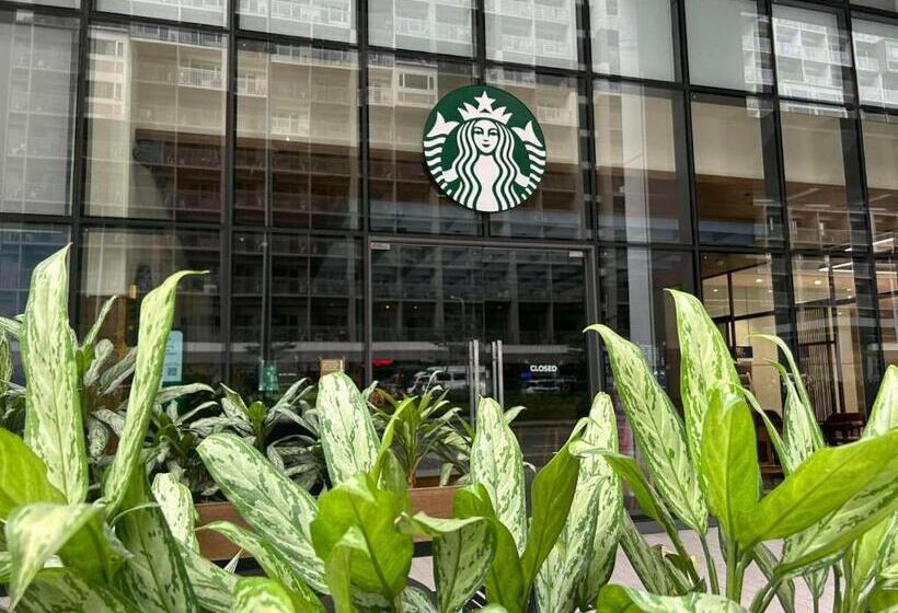 اتاق لوکس با بالکن, Mall Of Asia Shore Dynastel Staycation